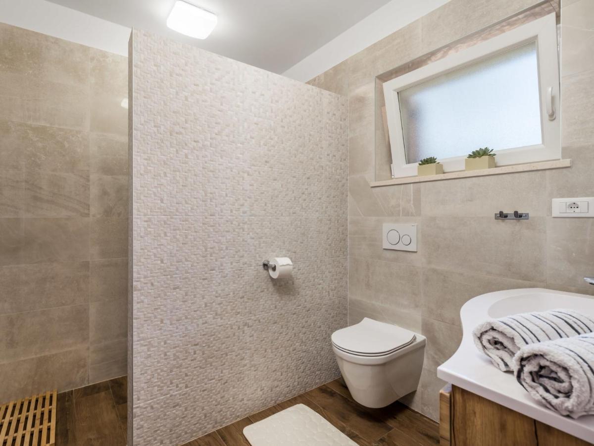 Villa Matea - Mlk150 By Interhome Dobrinj 外观 照片