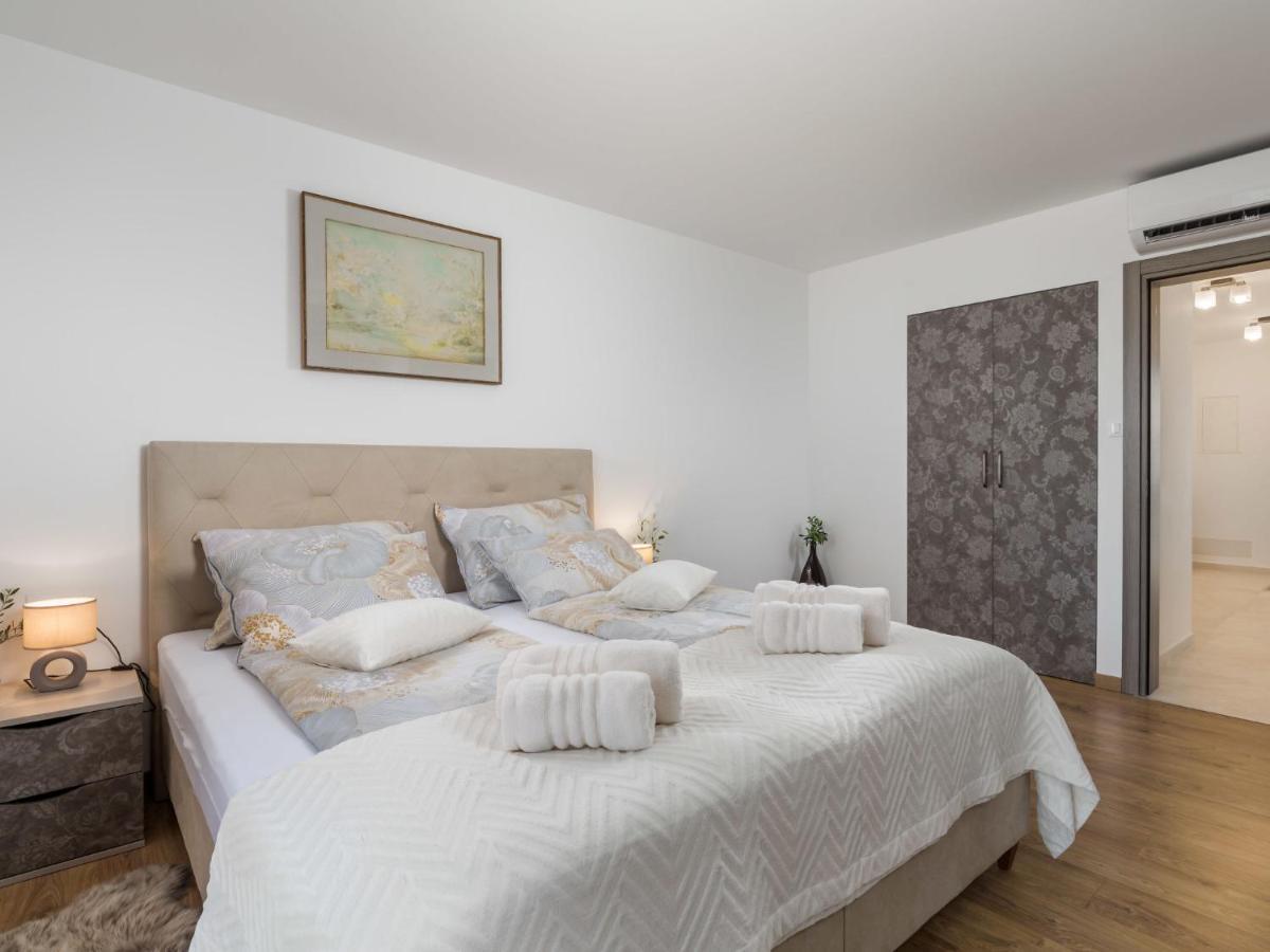 Villa Matea - Mlk150 By Interhome Dobrinj 外观 照片